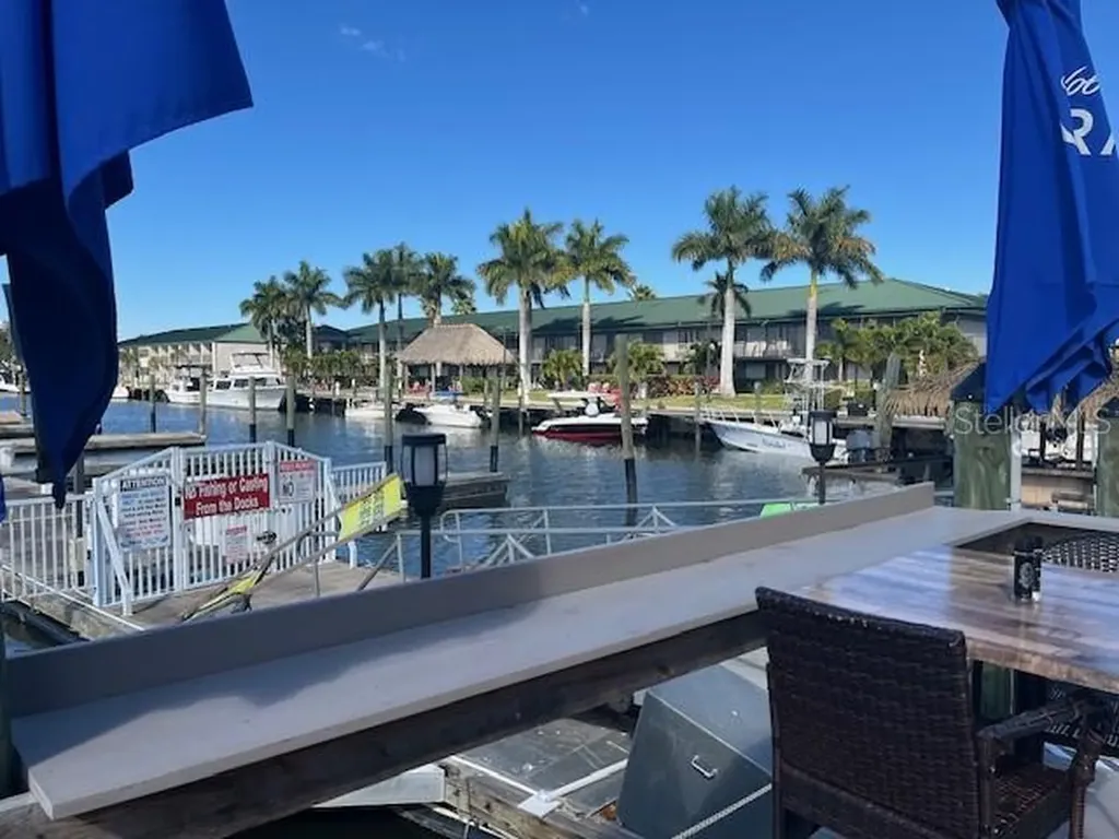 7150 N Tamiami Trail Sarasota FL 34243