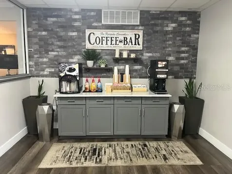 7150 N Tamiami Trail Sarasota FL 34243