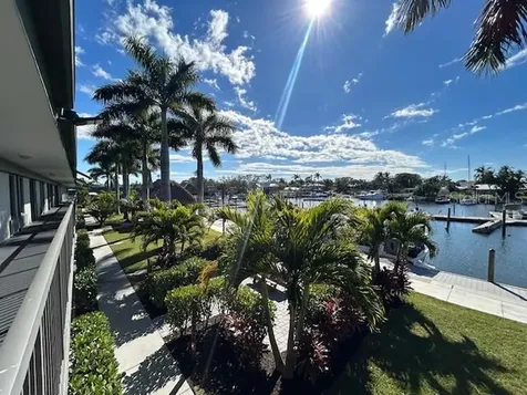 7150 N Tamiami Trail Sarasota FL 34243