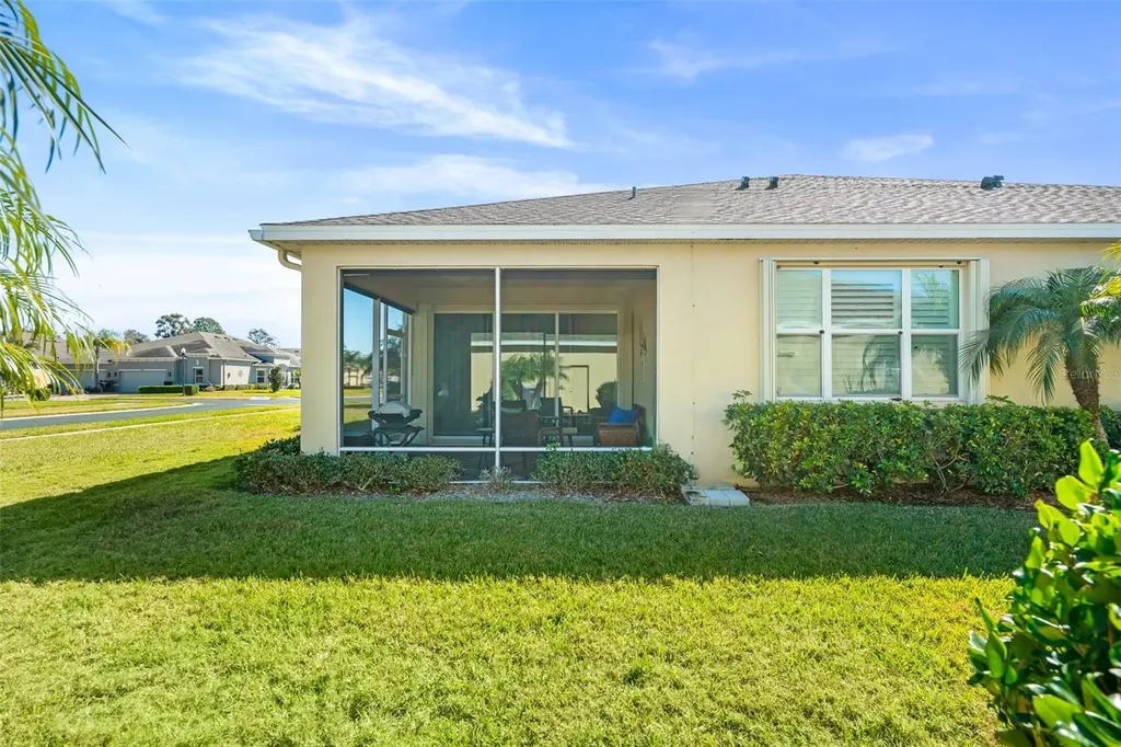 703 Chipper Drive Sun City Center FL 33573