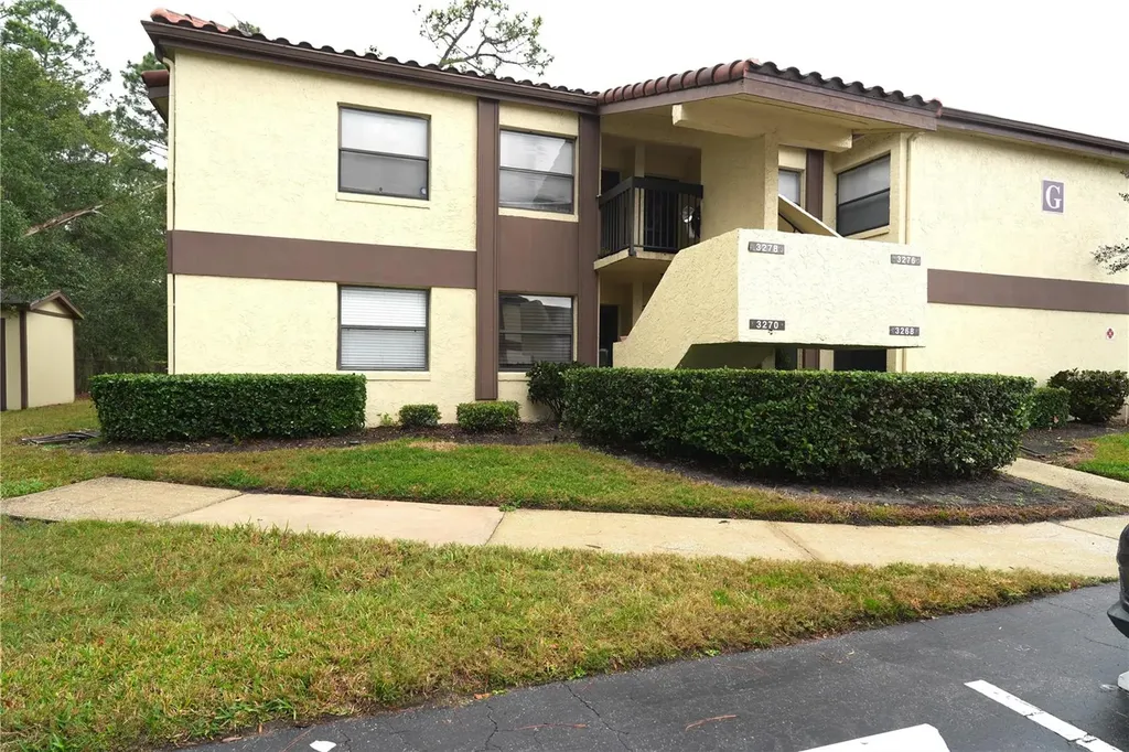 3276 Candle Ridge Court Orlando FL 32822