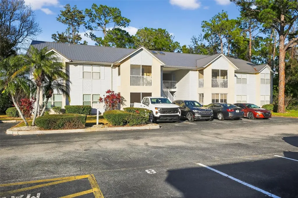101 Bent Tree Drive Daytona Beach FL 32114