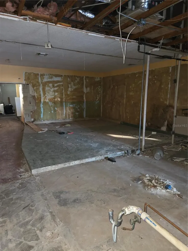 39920 Us Highway 19 N Tarpon Springs FL 34689