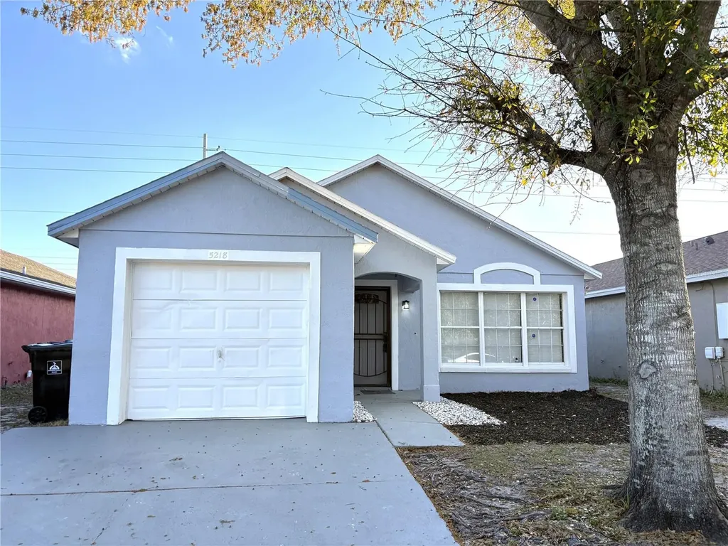 5218 Florida Holly Drive Orlando FL 32811