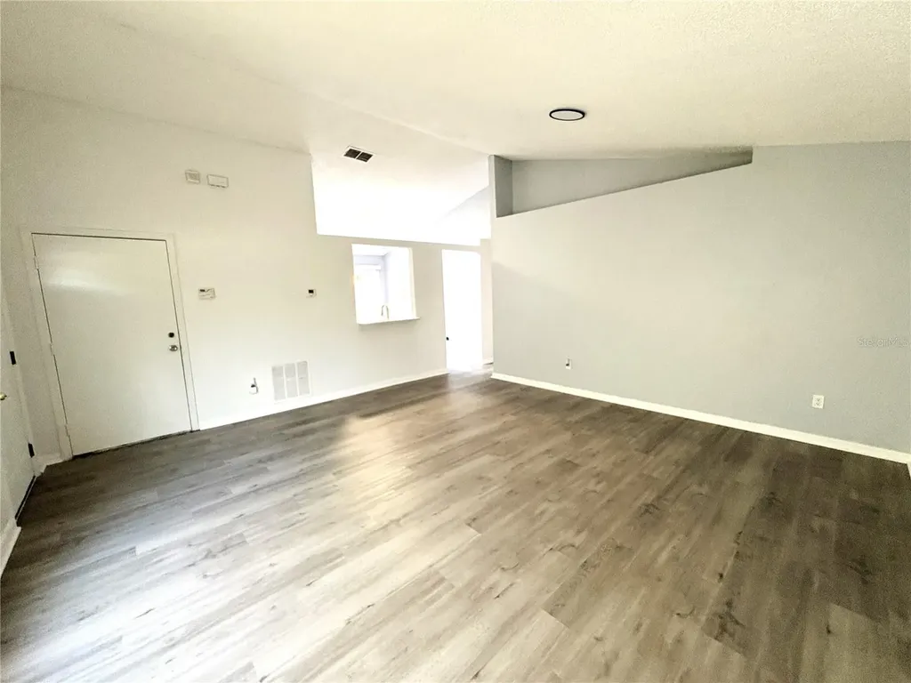 5218 Florida Holly Drive Orlando FL 32811