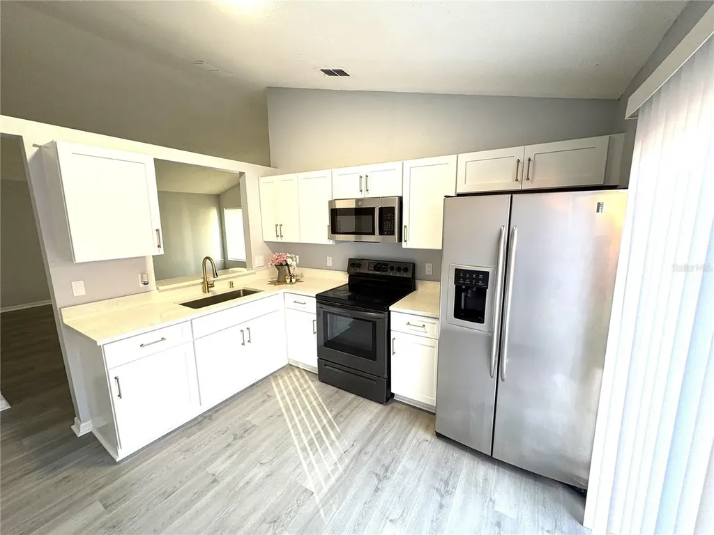 5218 Florida Holly Drive Orlando FL 32811