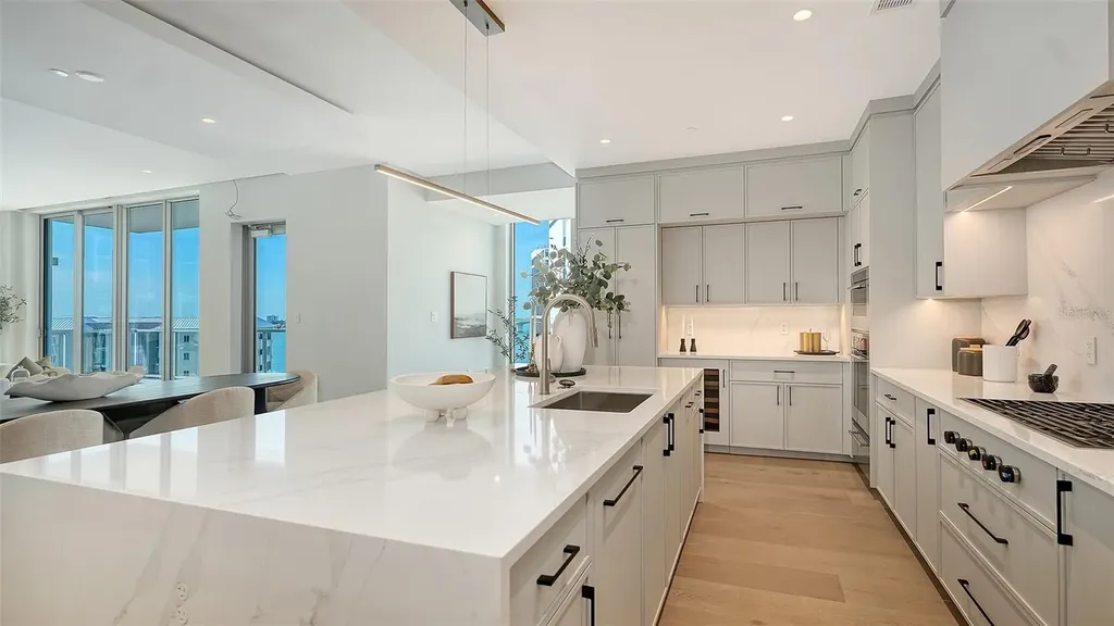 253 Golden Gate Point Sarasota FL 34236
