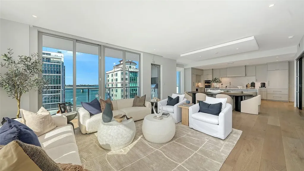 253 Golden Gate Point Sarasota FL 34236