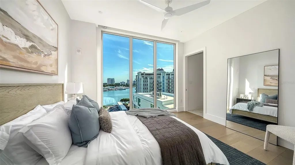 253 Golden Gate Point Sarasota FL 34236