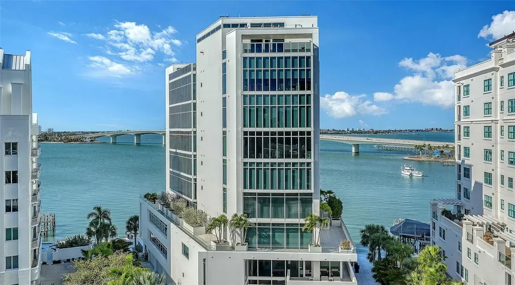 253 Golden Gate Point Sarasota FL 34236