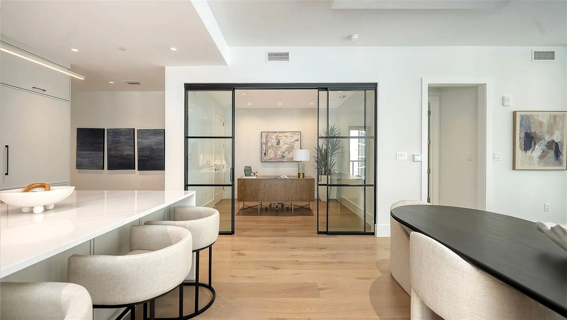 253 Golden Gate Point Sarasota FL 34236