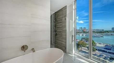 253 Golden Gate Point Sarasota FL 34236