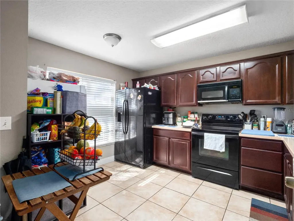 2329 Water View Loop Kissimmee FL 34743