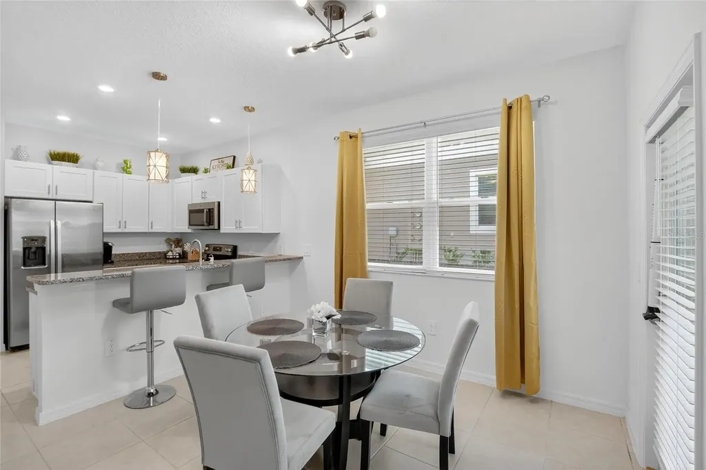 10317 Trumpet Honeysuckle Way San Antonio FL 33576