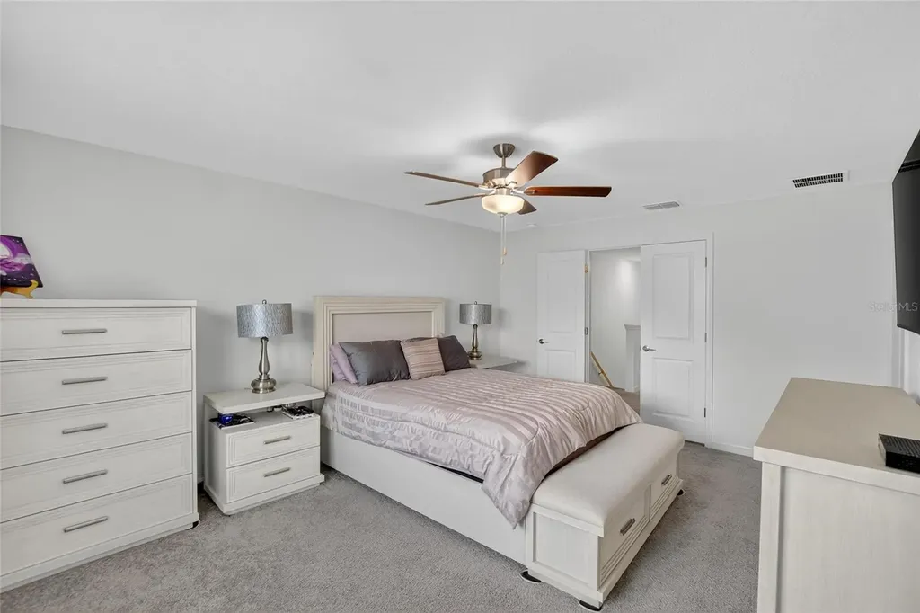 10317 Trumpet Honeysuckle Way San Antonio FL 33576