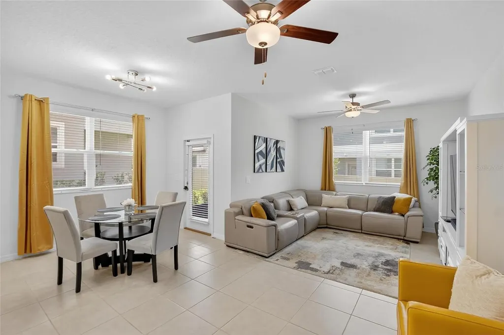 10317 Trumpet Honeysuckle Way San Antonio FL 33576