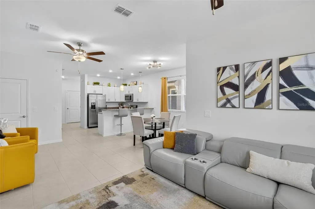 10317 Trumpet Honeysuckle Way San Antonio FL 33576