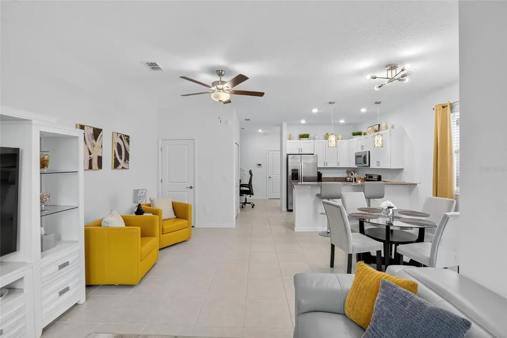 10317 Trumpet Honeysuckle Way San Antonio FL 33576