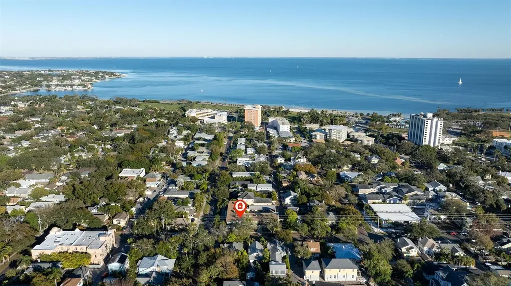 410 12th Avenue NE St Petersburg FL 33701