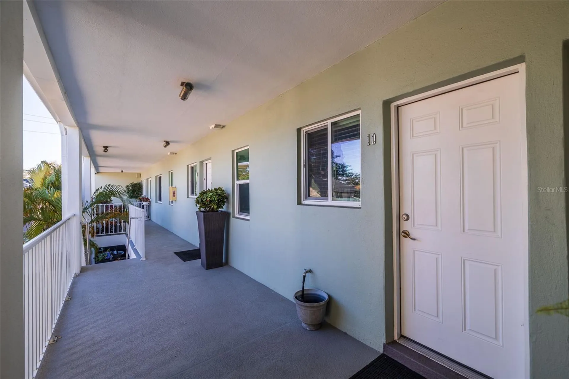 410 12th Avenue NE St Petersburg FL 33701