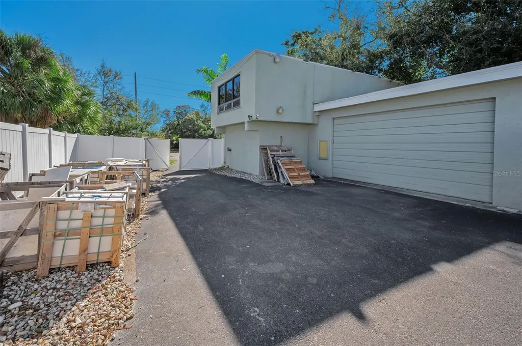 7321 1st Avenue S St Petersburg FL 33707