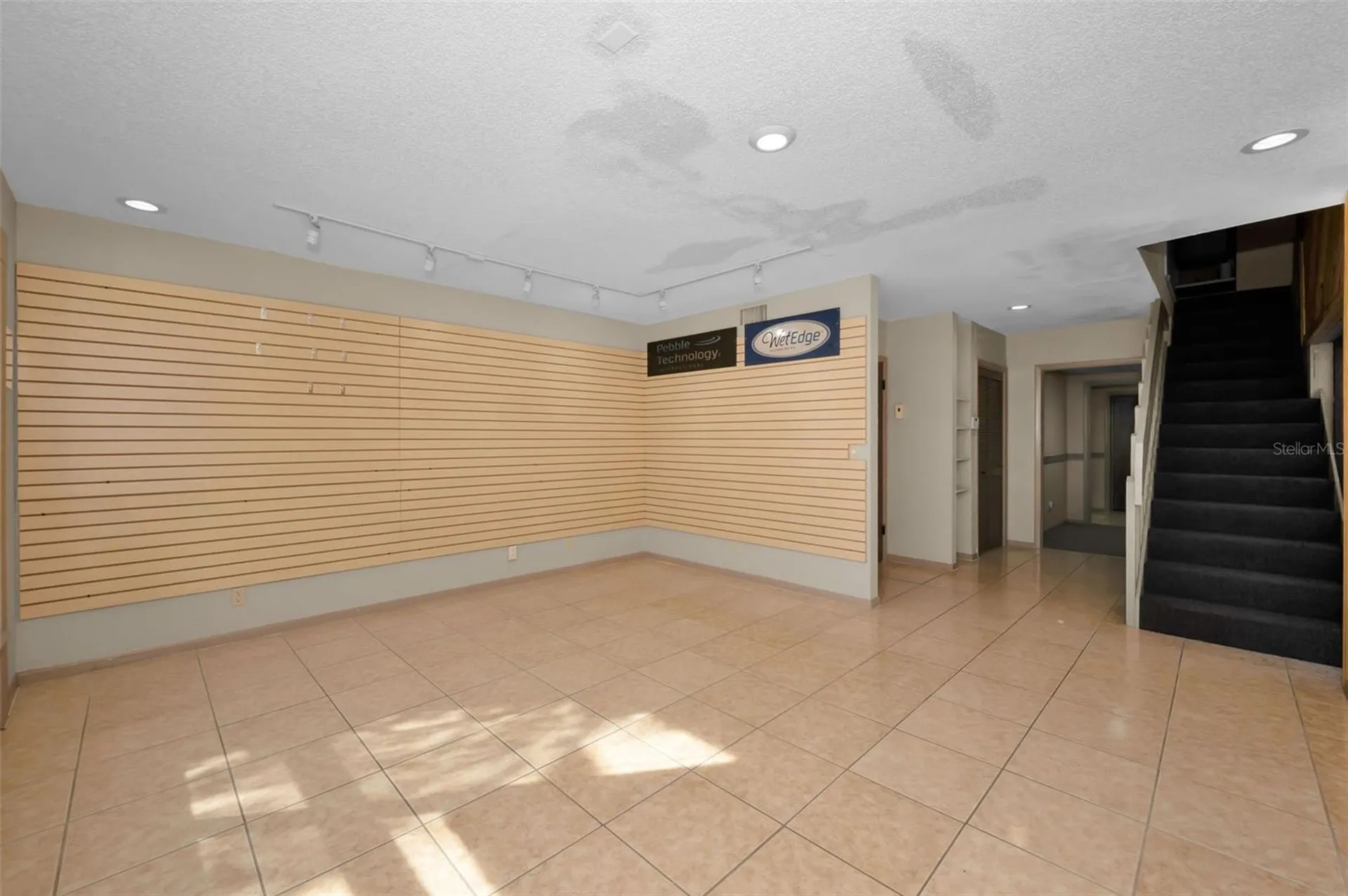 7321 1st Avenue S St Petersburg FL 33707