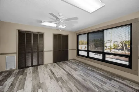 7321 1st Avenue S St Petersburg FL 33707