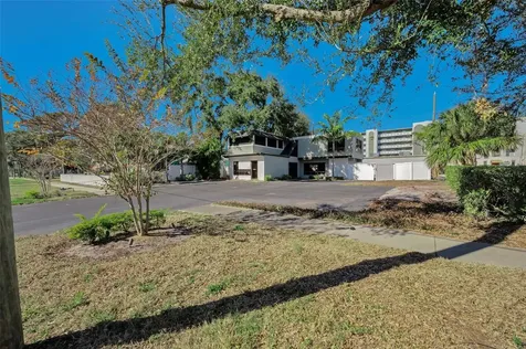 7321 1st Avenue S St Petersburg FL 33707
