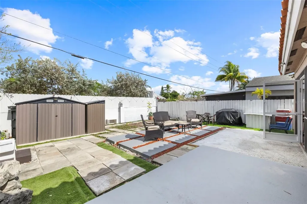 11951 SW 208th Terrace Miami FL 33177