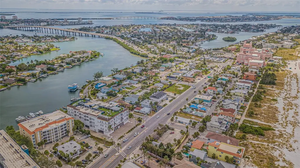 3675 Gulf Boulevard St Pete Beach FL 33706