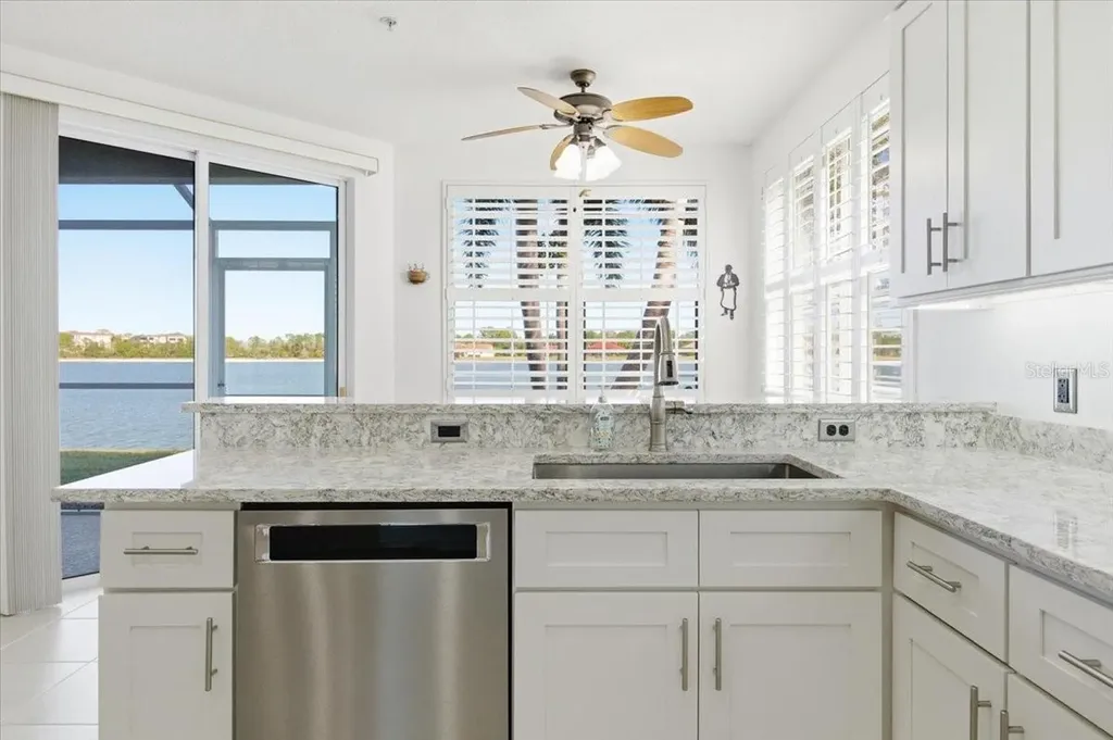6515 Moorings Point Circle Lakewood Ranch FL 34202