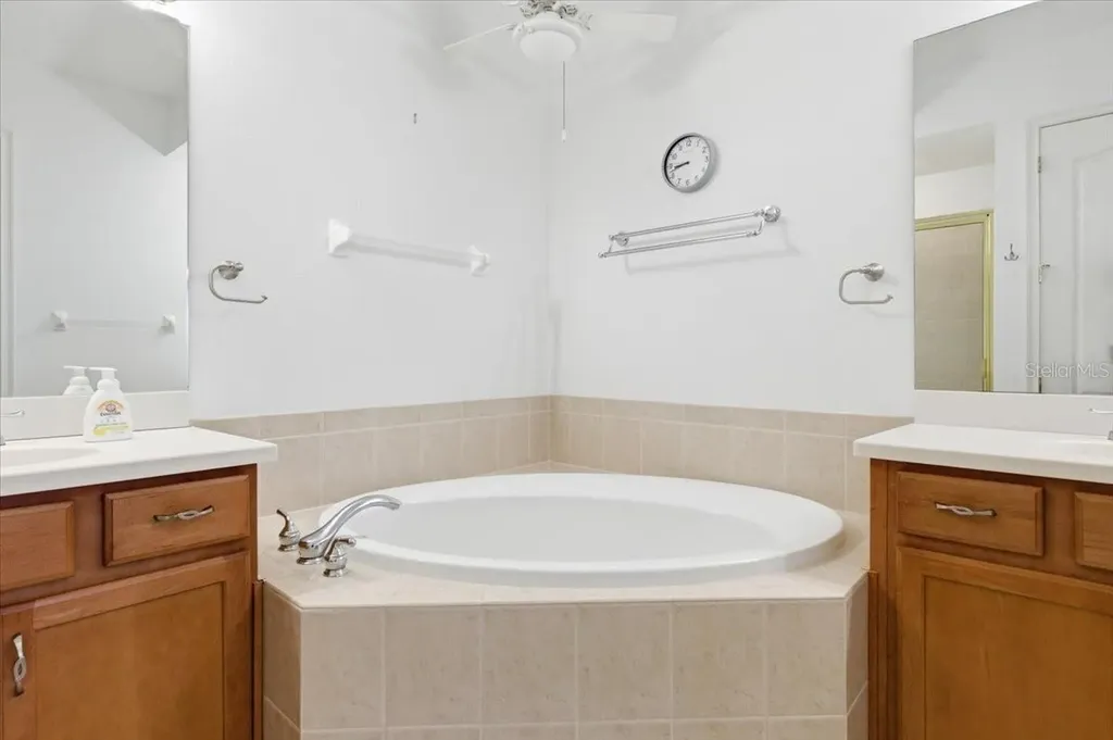 6515 Moorings Point Circle Lakewood Ranch FL 34202