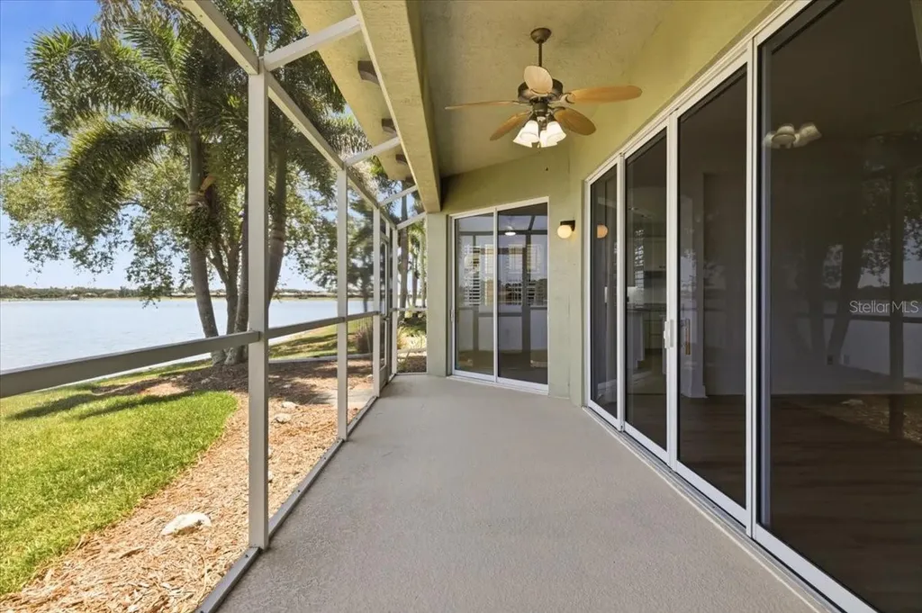6515 Moorings Point Circle Lakewood Ranch FL 34202