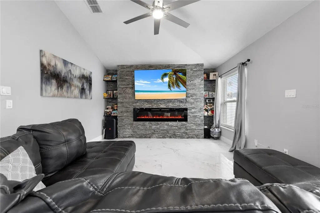 416 Becky Street Orlando FL 32824