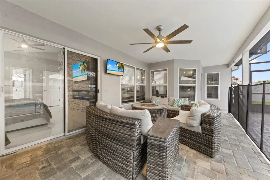 416 Becky Street Orlando FL 32824