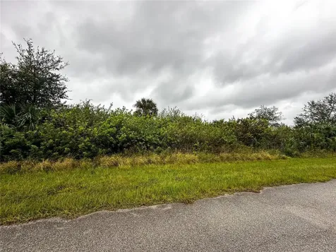 359 Findlay Street Port Charlotte FL 33954
