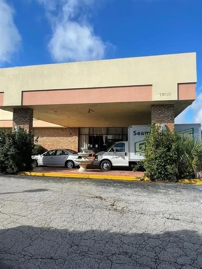 7900 S Orange Blossom Trail Orlando FL 32809
