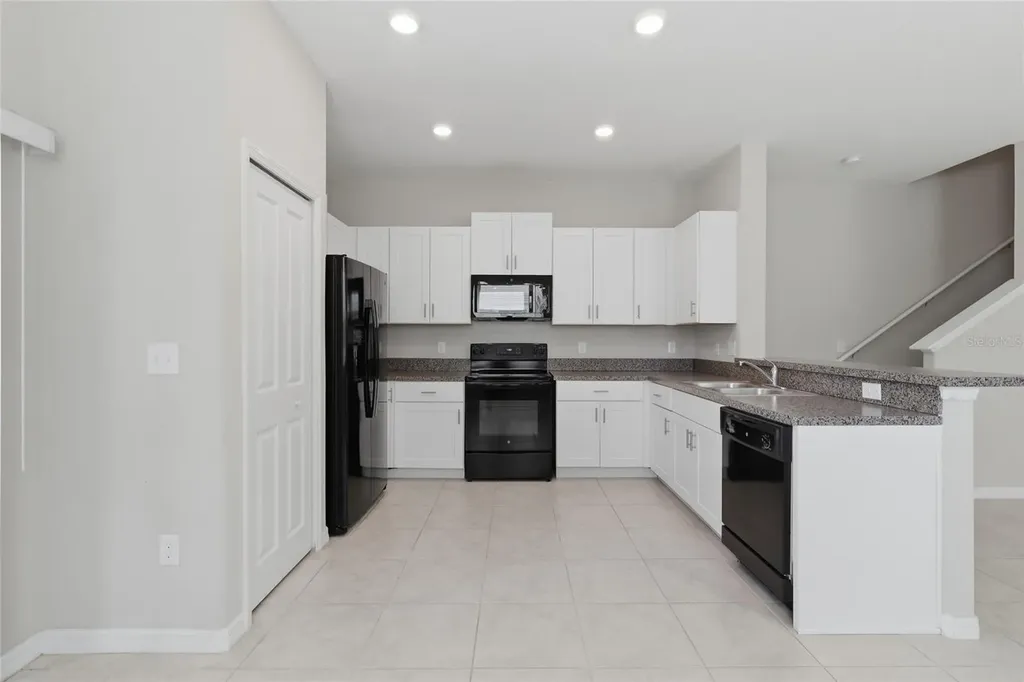 4540 Globe Thistle Drive Tampa FL 33619