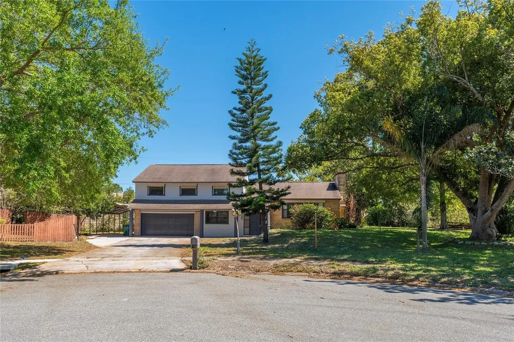 1983 Longbow Circle Titusville FL 32796