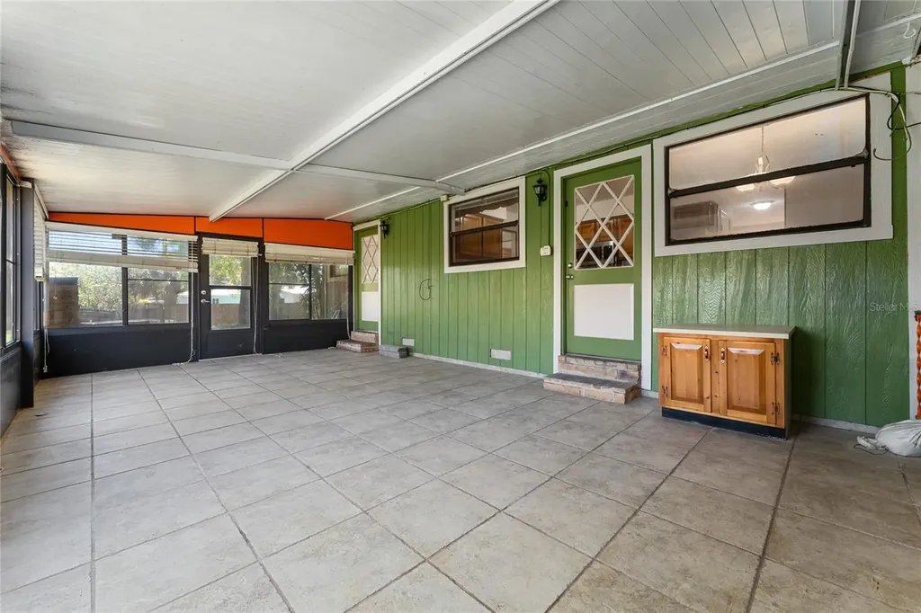 1983 Longbow Circle Titusville FL 32796