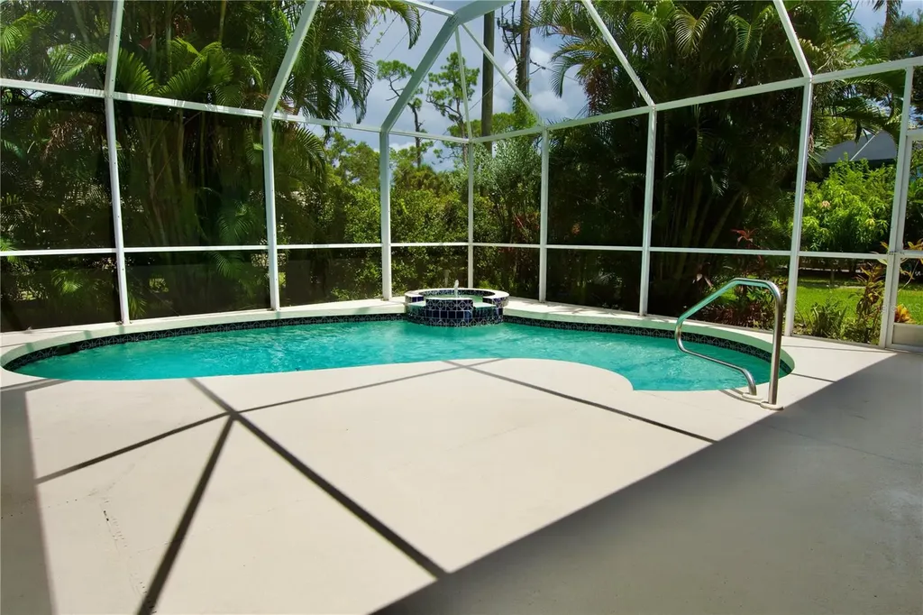 472 Park Trace Boulevard Osprey FL 34229