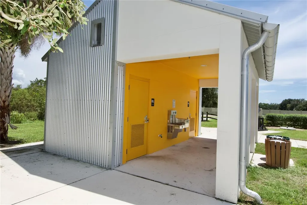 472 Park Trace Boulevard Osprey FL 34229