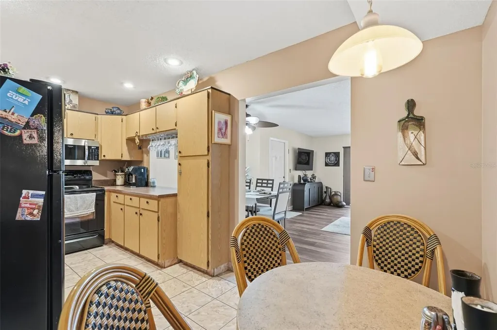 1345 Pine Ridge Circle E Tarpon Springs FL 34688