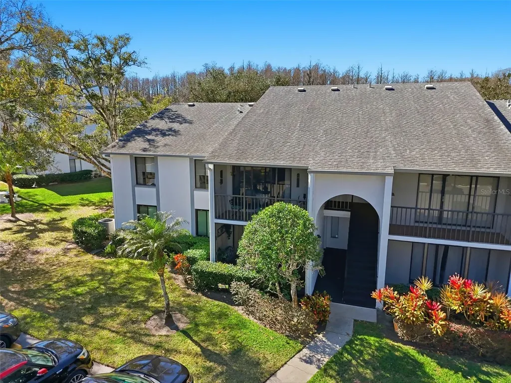 1345 Pine Ridge Circle E Tarpon Springs FL 34688