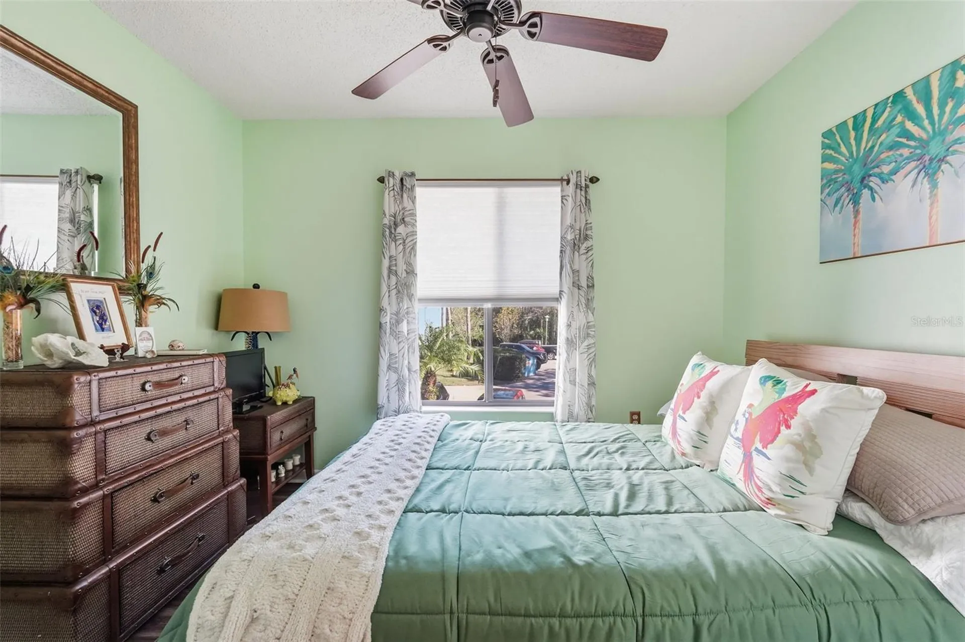 1345 Pine Ridge Circle E Tarpon Springs FL 34688