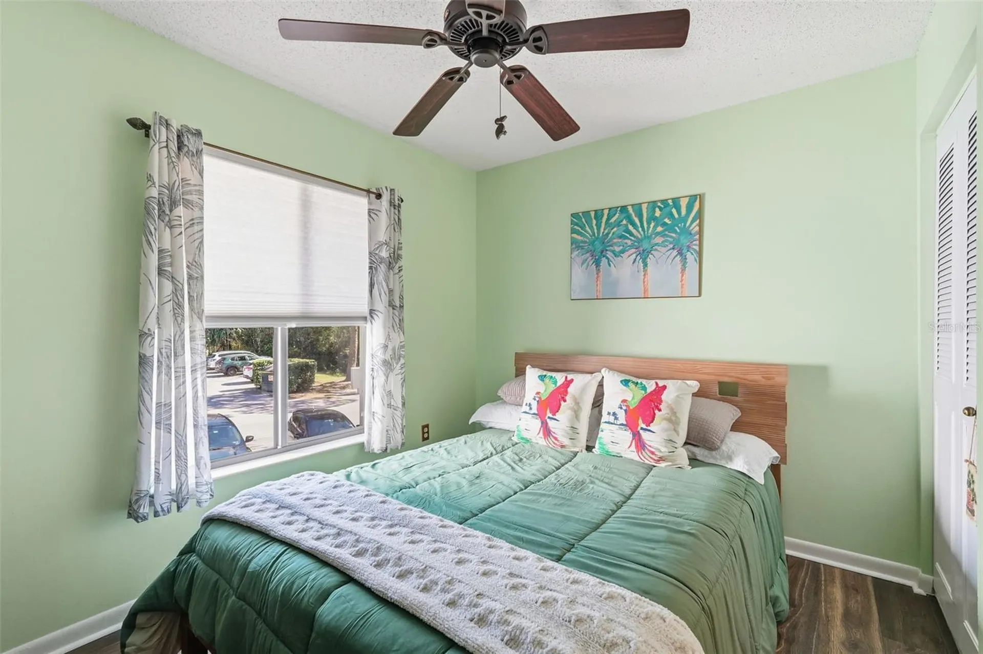 1345 Pine Ridge Circle E Tarpon Springs FL 34688