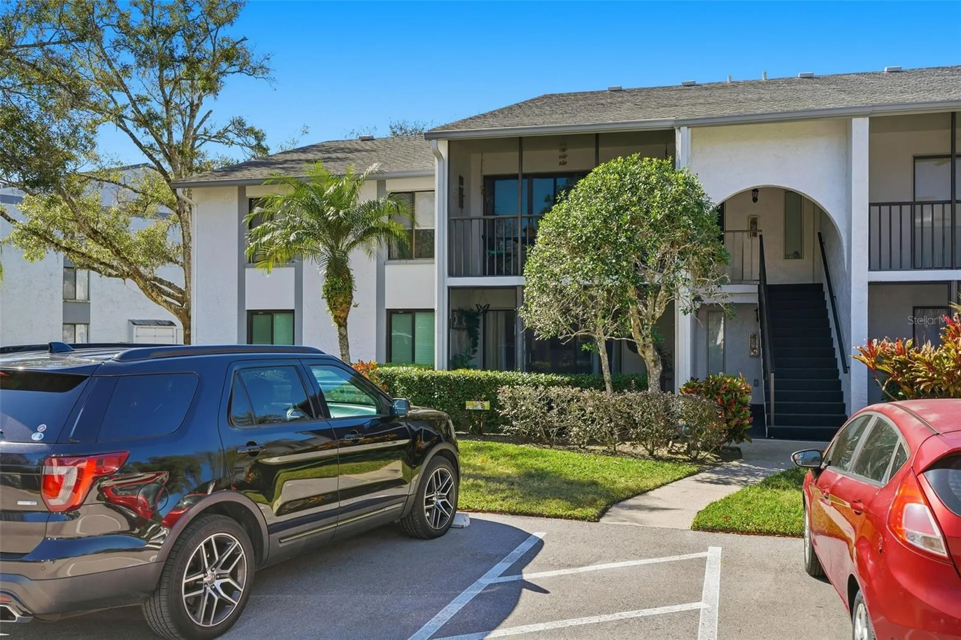 1345 Pine Ridge Circle E Tarpon Springs FL 34688