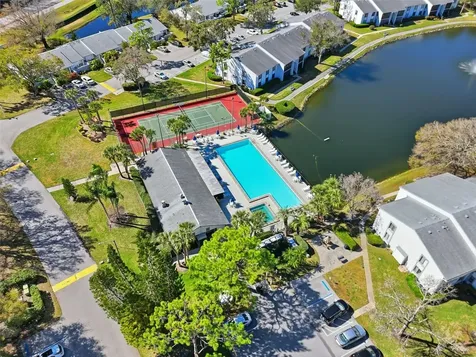 1345 Pine Ridge Circle E Tarpon Springs FL 34688