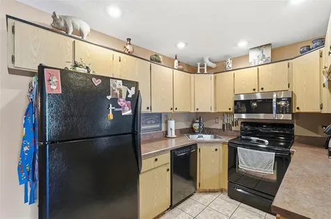 1345 Pine Ridge Circle E Tarpon Springs FL 34688