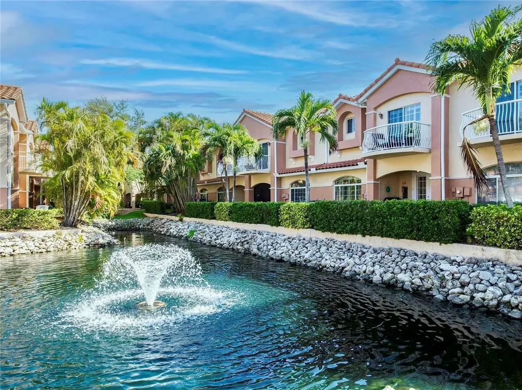 6303 Vista Verde Drive E Gulfport FL 33707